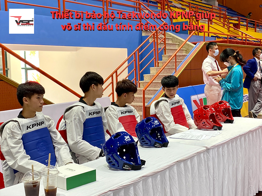 Thiết bị bảo hộ Taekwondo KPNP giúp võ sĩ thi đấu tính điểm công bằng
