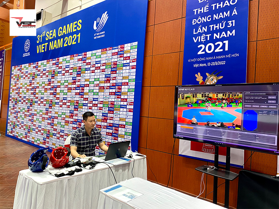 Thiết bị bảo hộ Taekwondo KPNP giúp võ sĩ thi đấu tính điểm công bằng