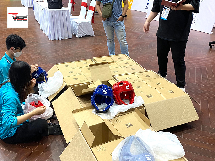 Thiết bị bảo hộ Taekwondo KPNP giúp võ sĩ thi đấu được tính điểm công bằng